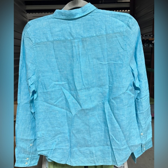 Untuckit | Linen Button Up - Picture 3 of 5